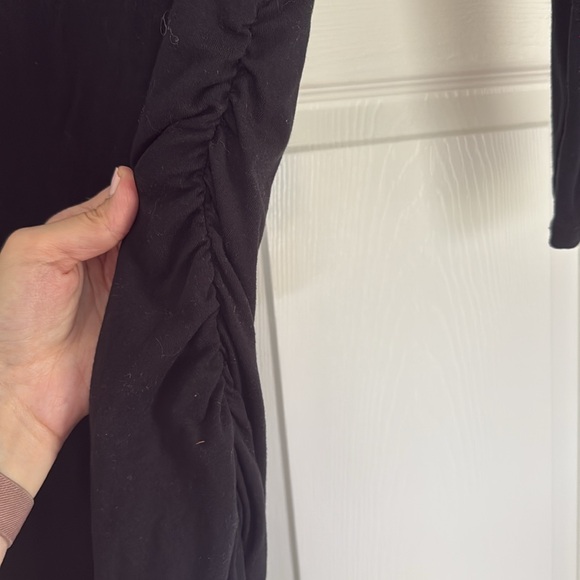 Isabel Maternity Black Long Sleeve Everyday Dress - Picture 2 of 3